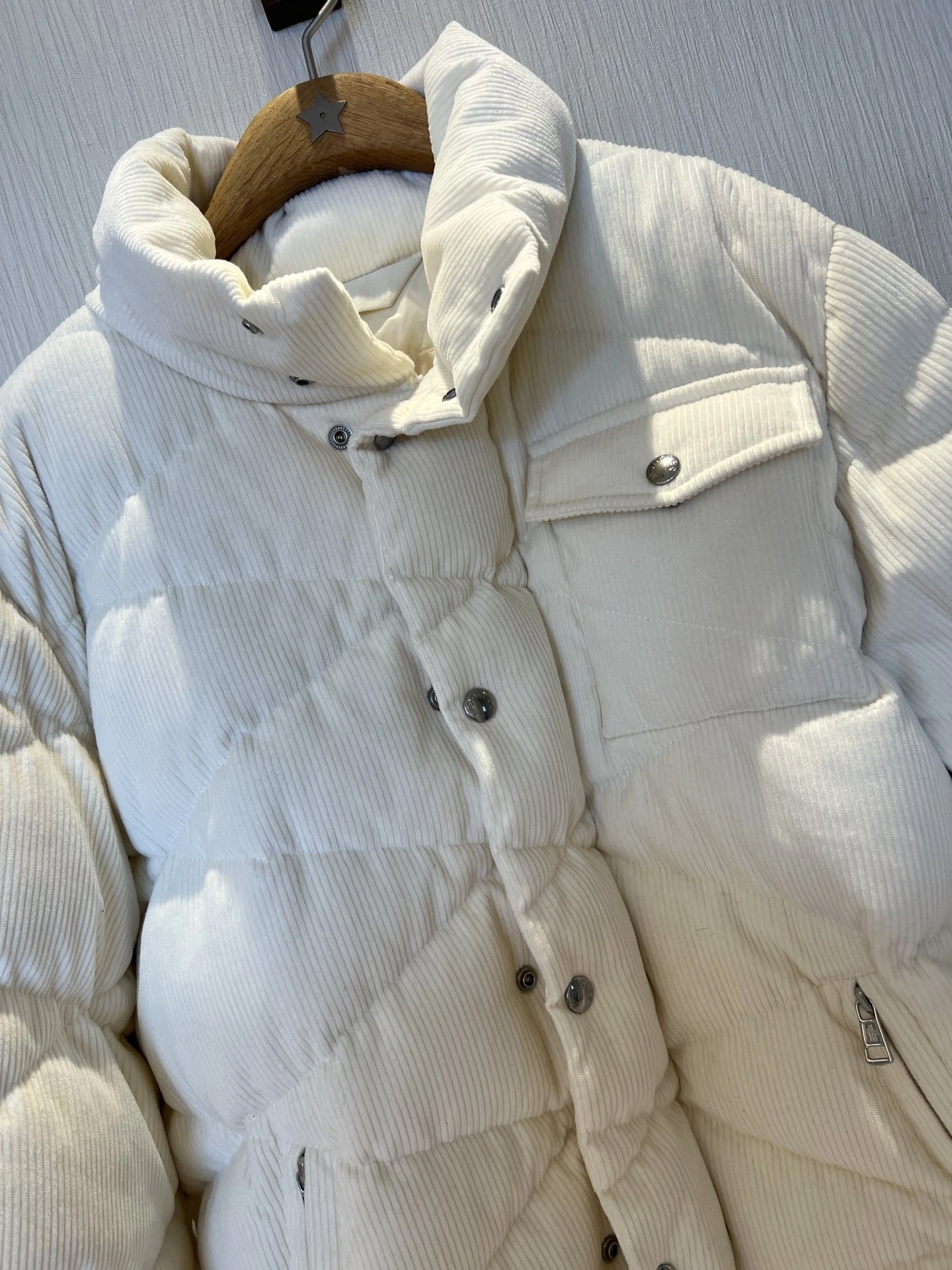 wg.luxury- 7o9385r Down jacket item:D-F000J3099T